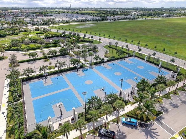 15030 Wildwood Cir, Westlake FL 33470