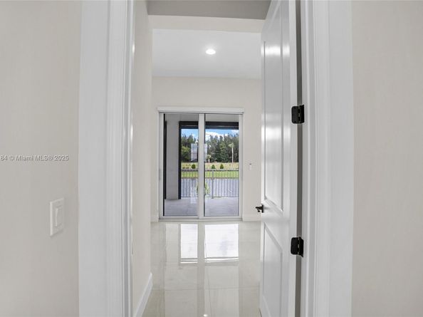 15030 Wildwood Cir, Westlake FL 33470