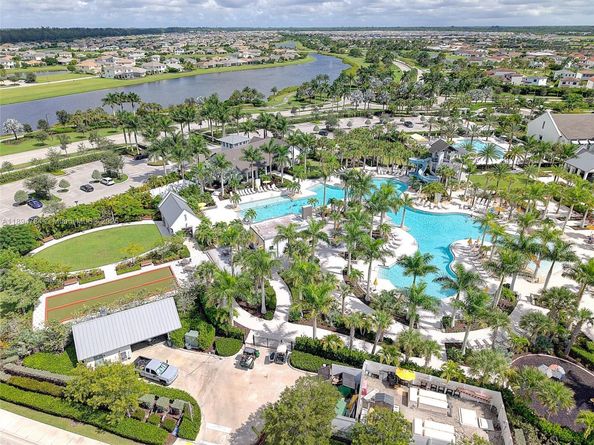 15030 Wildwood Cir, Westlake FL 33470