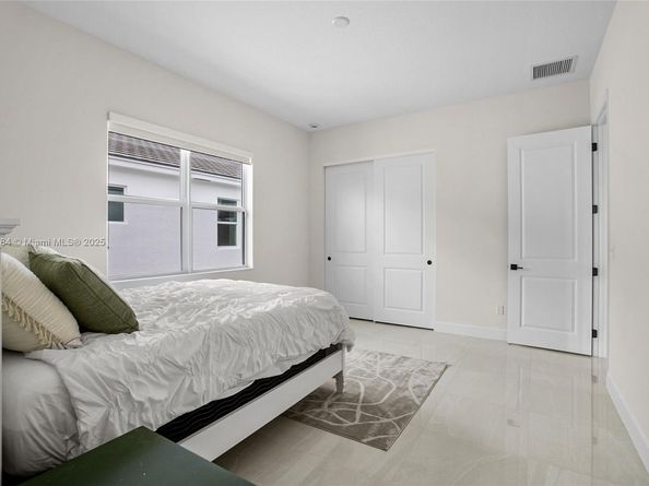 15030 Wildwood Cir, Westlake FL 33470