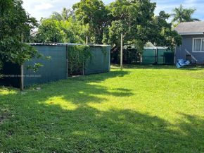 12431 SW 195TH Ter, Miami FL 33177