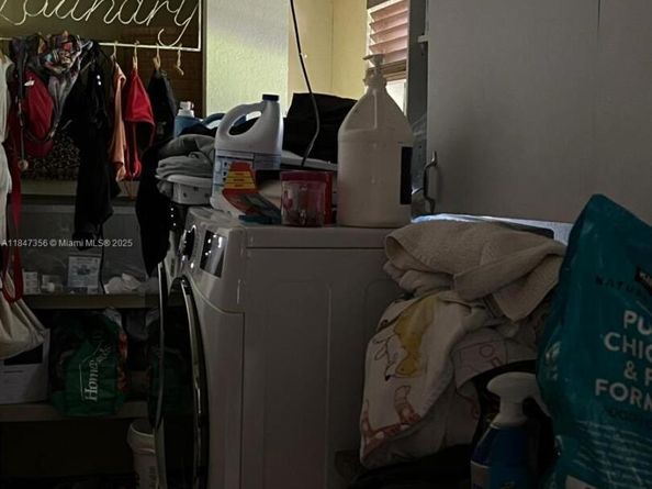 12431 SW 195TH Ter, Miami FL 33177