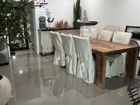 12431 SW 195TH Ter, Miami FL 33177