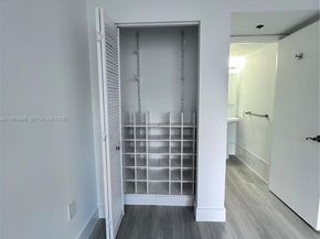 540 Brickell Key Dr 302, Miami FL 33131