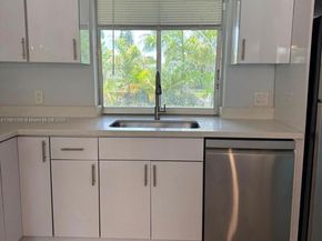 11500 NW 39th St, Sunrise FL 33323
