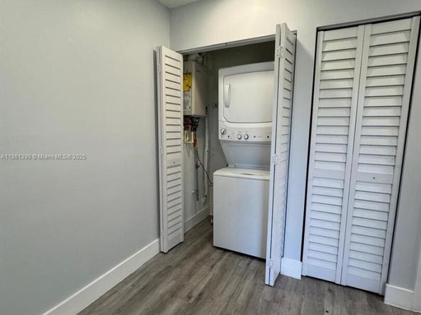 11500 NW 39th St, Sunrise FL 33323