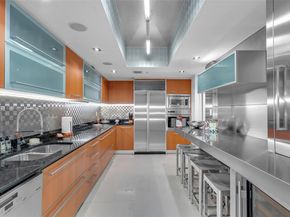 400 Alton Rd 706, Miami Beach FL 33139