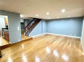 8253 NW 8th Pl 2, Plantation FL 33324