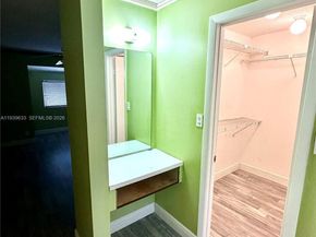 8253 NW 8th Pl 2, Plantation FL 33324