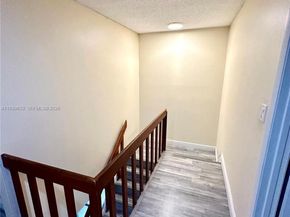 8253 NW 8th Pl 2, Plantation FL 33324