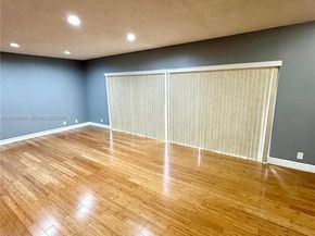 8253 NW 8th Pl 2, Plantation FL 33324