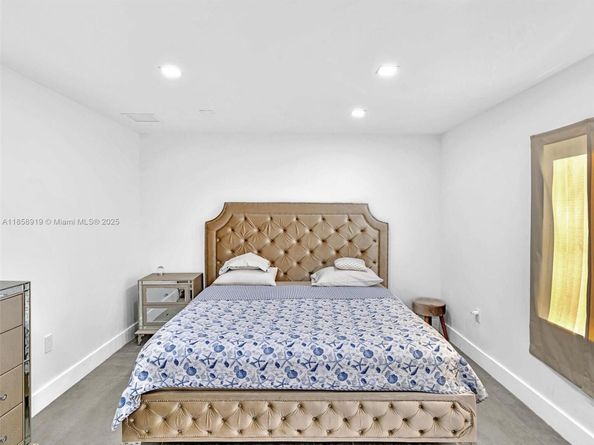 1234 Funston St, Hollywood FL 33019