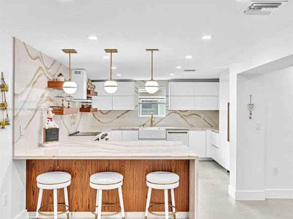 1234 Funston St, Hollywood FL 33019