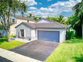 19253 NW 22nd St, Pembroke Pines FL 33029