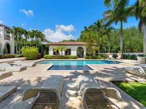 12575 Pine Needle Ln, Pinecrest FL 33156