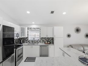 21695 SW 120th Ave, Miami FL 33170