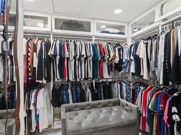 21695 SW 120th Ave, Miami FL 33170