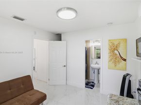 21695 SW 120th Ave, Miami FL 33170