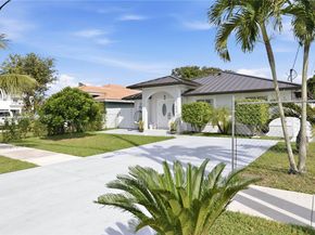 21695 SW 120th Ave, Miami FL 33170