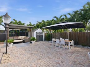 21695 SW 120th Ave, Miami FL 33170