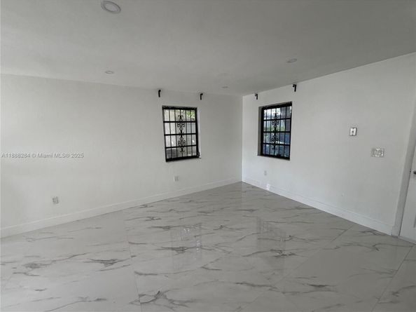 1865 NW 55th Ter, Miami FL 33142