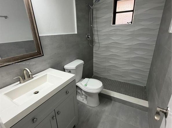 1865 NW 55th Ter, Miami FL 33142
