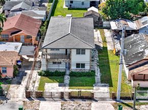 2974 NW 28th St, Miami FL 33142