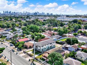 2974 NW 28th St, Miami FL 33142