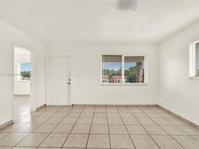 2974 NW 28th St, Miami FL 33142