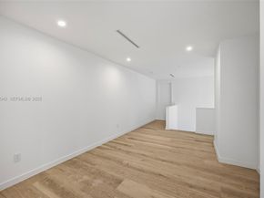 7965 SW 53rd Ave, Miami FL 33143