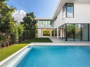 7965 SW 53rd Ave, Miami FL 33143