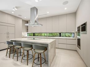 7965 SW 53rd Ave, Miami FL 33143