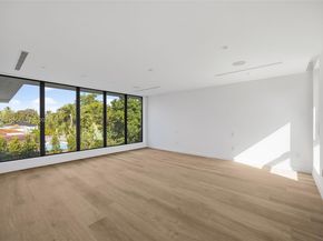 7965 SW 53rd Ave, Miami FL 33143