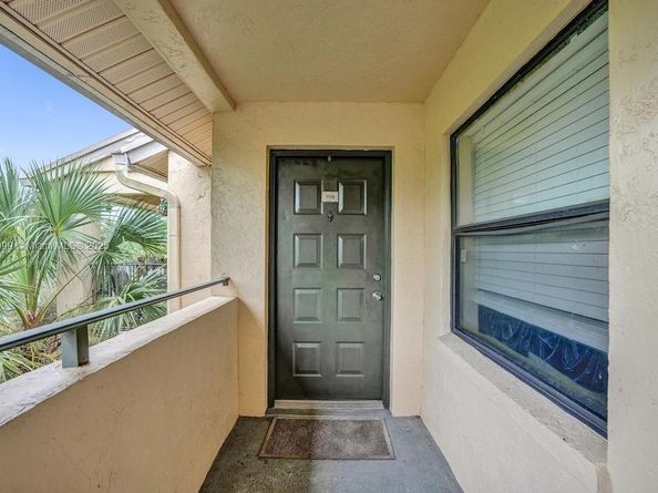 9999 Summerbreeze Dr 108, Sunrise FL 33322