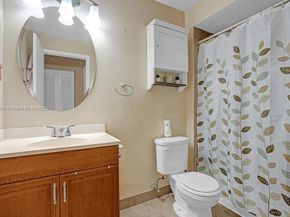 9999 Summerbreeze Dr 108, Sunrise FL 33322