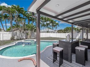 545 SW 180th Ave, Pembroke Pines FL 33029