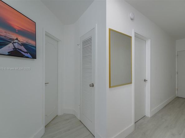 1936 S Ocean Dr 3C, Hallandale Beach FL 33009