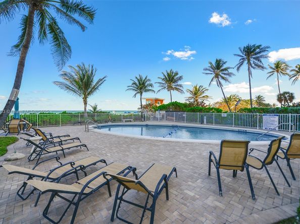 1936 S Ocean Dr 3C, Hallandale Beach FL 33009