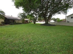 23359 Barlake Dr, Boca Raton FL 33433