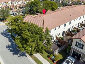 9860 NW 88th St, Doral FL 33178