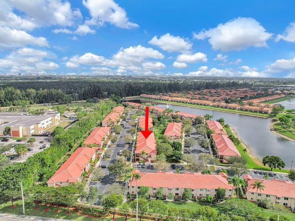 3505 Briar Bay Blvd 104, West Palm Beach FL 33411