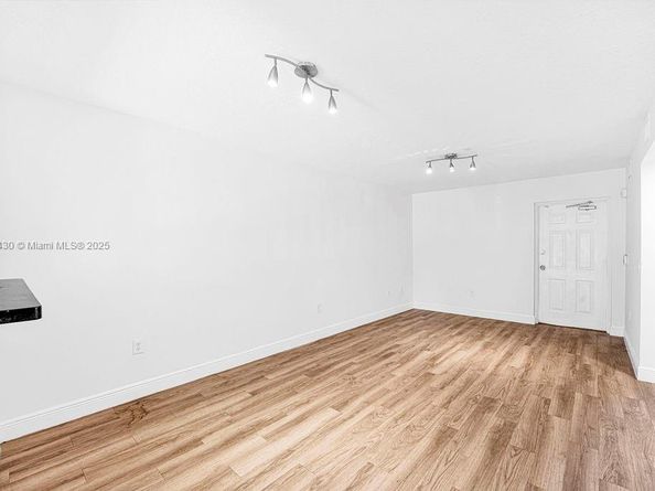 3505 Briar Bay Blvd 104, West Palm Beach FL 33411