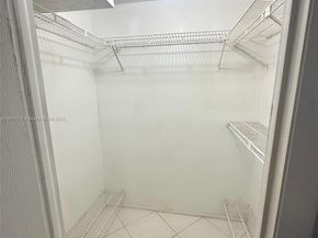 4158 Inverrary Dr 405, Lauderhill FL 33319