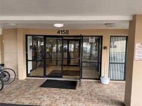 4158 Inverrary Dr 405, Lauderhill FL 33319