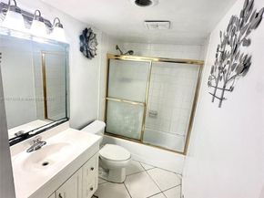 4158 Inverrary Dr 405, Lauderhill FL 33319