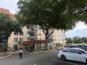 4158 Inverrary Dr 405, Lauderhill FL 33319