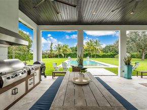 11835 SW 91st Ave, Miami FL 33176