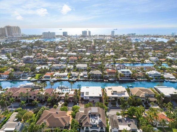 630 Isle Of Palms Dr, Fort Lauderdale FL 33301