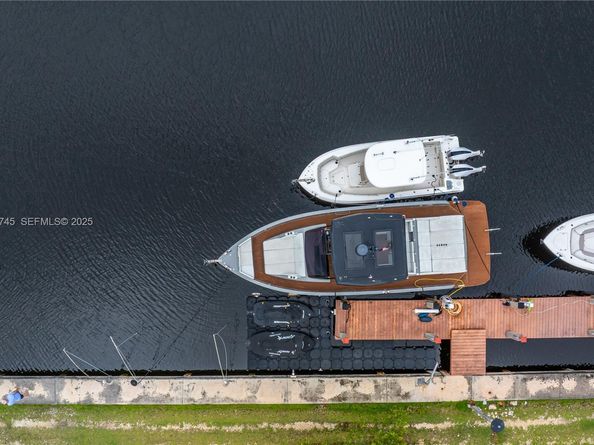 325 Campana Ave, Coral Gables FL 33156