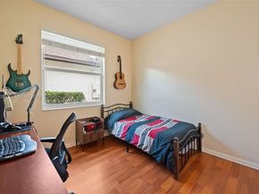 600 E Cypress Pointe Dr E, Pembroke Pines FL 33027